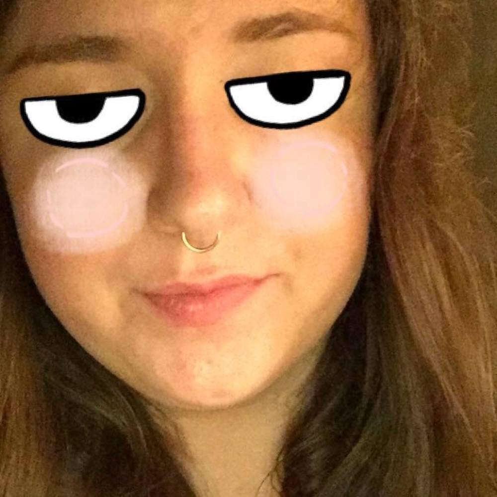 Meet your Posher, Roxanne